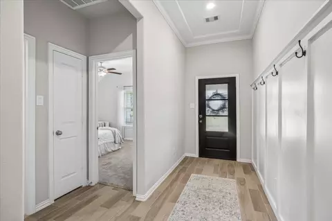 Entry Way - 4404 Mimic Dr, Spring, TX 77386 photo 1 of 2