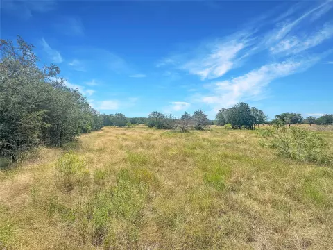1345 Davis Rd, Muldoon, TX 78949 photo 19