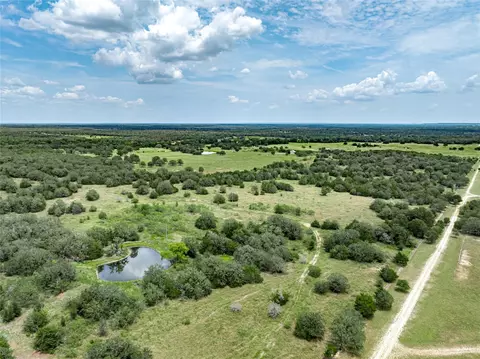 1345 Davis Rd, Muldoon, TX 78949 photo 3