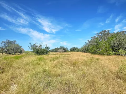 1345 Davis Rd, Muldoon, TX 78949 photo 9