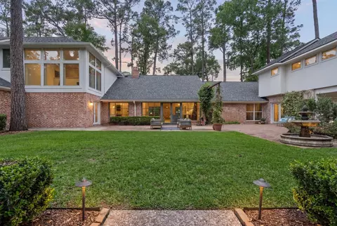 802 Flint River Dr, Houston, TX 77024
