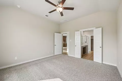 Bedroom - 16875 Needlepoint Dr, Conroe, TX 77302 photo 2 of 4