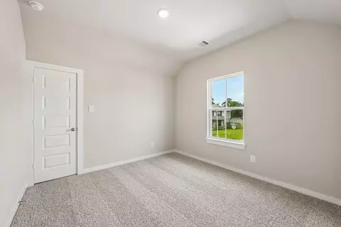 Bedroom - 16875 Needlepoint Dr, Conroe, TX 77302 photo 3 of 4