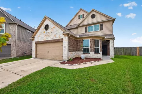 Exterior - 10619 Blithe Oak Ct, Tomball, TX 77375 photo 4 of 8