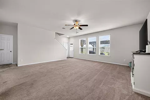 Living - 10619 Blithe Oak Ct, Tomball, TX 77375 photo 1 of 2