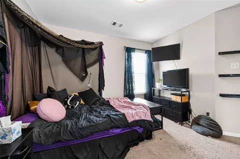 Bedroom - 10619 Blithe Oak Ct, Tomball, TX 77375 photo 3 of 7
