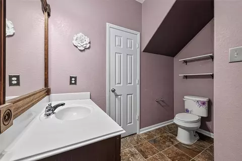 Bath - 10619 Blithe Oak Ct, Tomball, TX 77375 photo 1 of 3