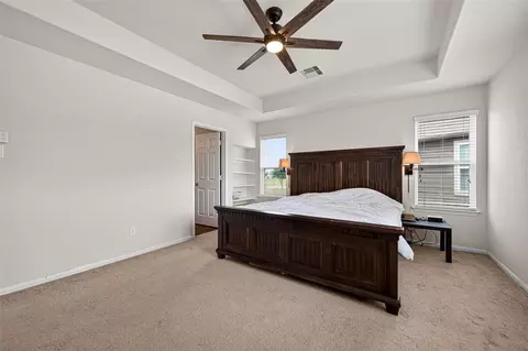 Bedroom - 10619 Blithe Oak Ct, Tomball, TX 77375 photo 6 of 7