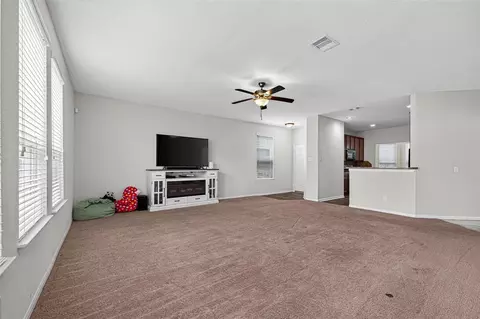 Living - 10619 Blithe Oak Ct, Tomball, TX 77375 photo 2 of 2