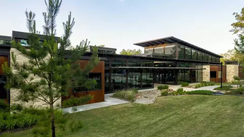 Exterior - 138 Hickory Forest Ct, Willis, TX 77318 photo 4 of 5