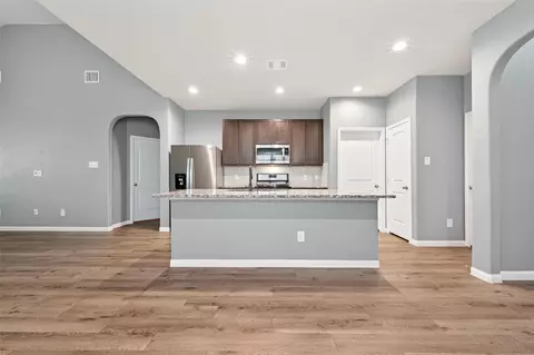 3665 Cub Dr, Conroe, TX 77301