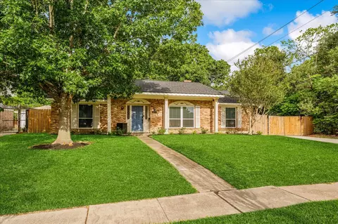 11314 Hillcroft Ave, Houston, TX 77035