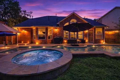 6203 Cash Oaks Dr, Spring, TX 77379