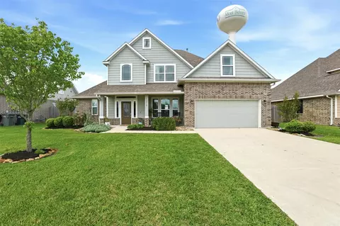 11915 Champions Gate Dr, Mont Belvieu, TX 77535