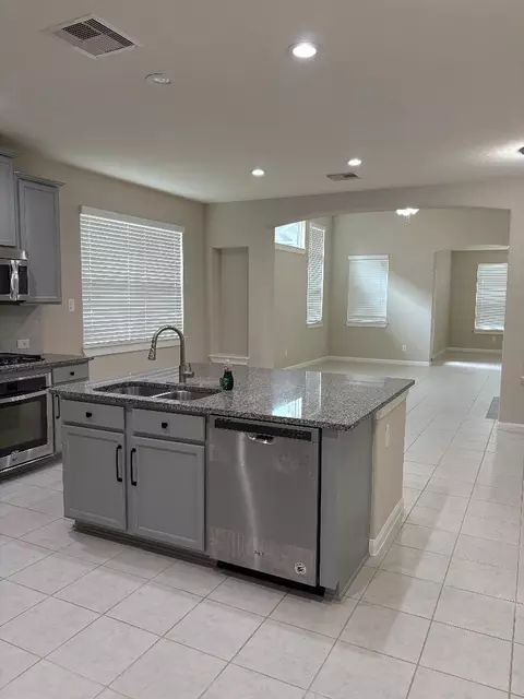 Kitchen - 22207 Warm Terrace Ln, Spring, TX 77389 photo 2 of 2
