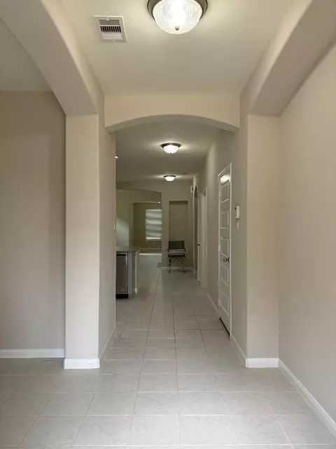 Entry Way - 22207 Warm Terrace Ln, Spring, TX 77389 photo 3 of 4