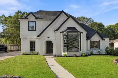 6714 Brittany Park Ln, Houston, TX 77066