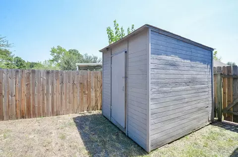 Other - 24206 Kingbriar Dr, Spring, TX 77373 photo 4 of 5