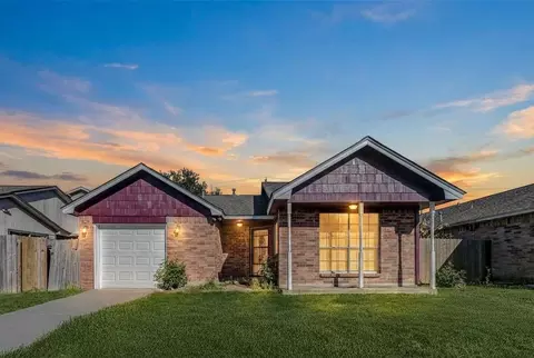 5210 Shirley St, Baytown, TX 77521
