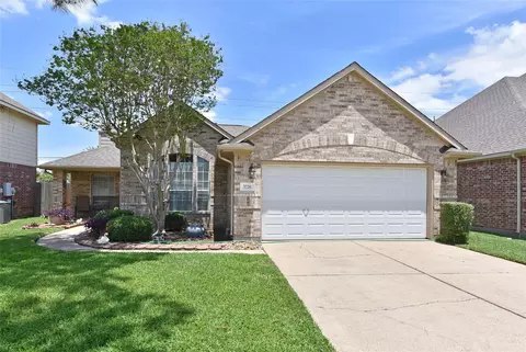 3226 Stratford Pointe Dr, Sugar Land, TX 77498