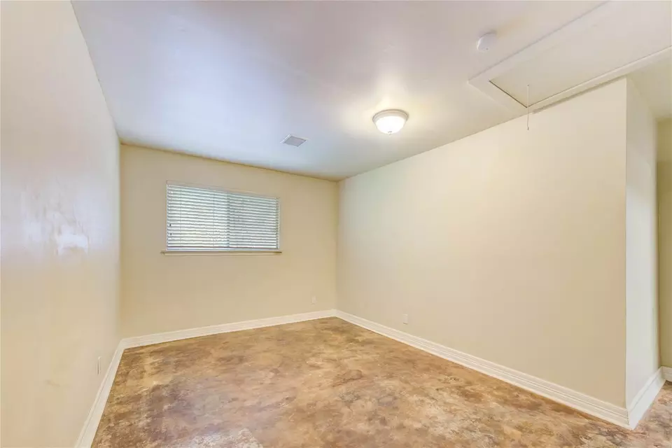 Other - 5307 Boyce Springs Dr, Houston, TX 77066 photo 8 of 10