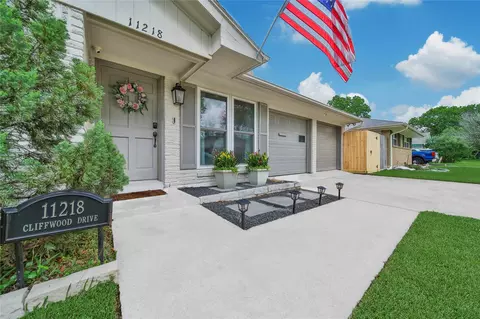 11218 Cliffwood Dr, Houston, TX 77035