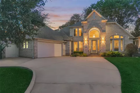 3 Melrose Dr, Montgomery, TX 77356