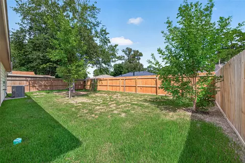 Exterior - 24130 Spring Mill Ln, Spring, TX 77373 photo 7 of 10