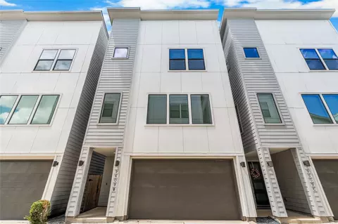 9609 Marlive Ln #B, Houston, TX 77025