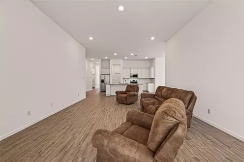Living - 3631 Springview Dr, Rosenberg, TX 77469 photo 4 of 9
