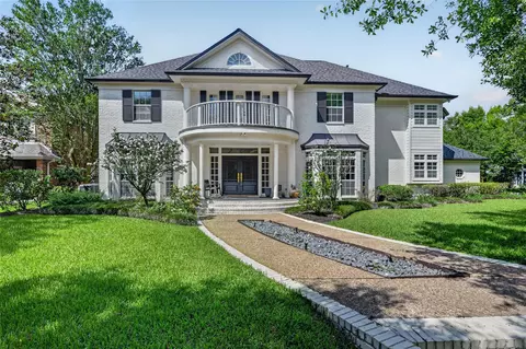 25 Glen Loch Ct, Sugar Land, TX 77479