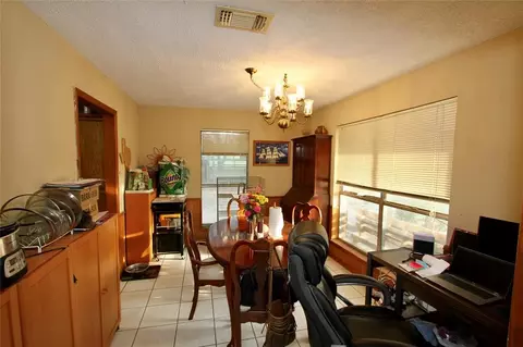 Dining - 20510 Kickapoo Rd, Waller, TX 77484 photo 1 of 1