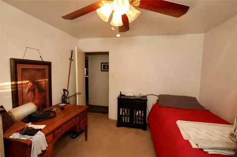 Bedroom - 20510 Kickapoo Rd, Waller, TX 77484 photo 3 of 3