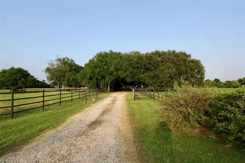 Other - 20510 Kickapoo Rd, Waller, TX 77484 photo 2 of 18