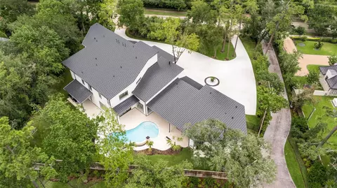 625 Piney Point Rd, Houston, TX 77024