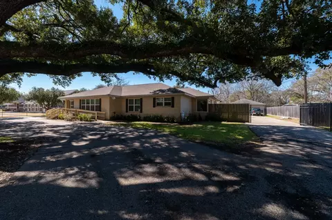 1921 East Ave, Katy, TX 77493