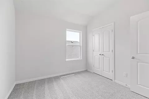 Bedroom - 4202 Red Cedar Ring Ln, Pinehurst, TX 77362 photo 3 of 4