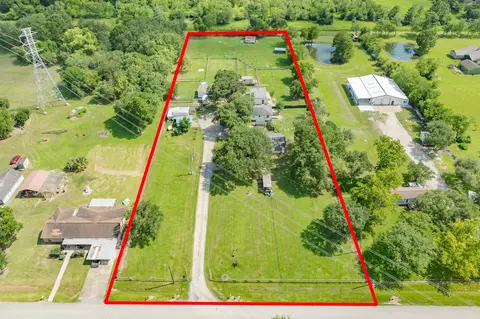 2230 Nancy St, Alvin, TX 77511