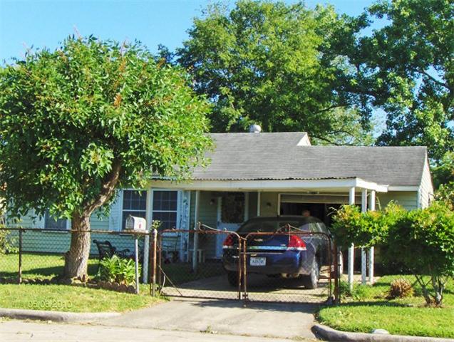 1401 Comal Ave, Pasadena, TX 77506 photo 1