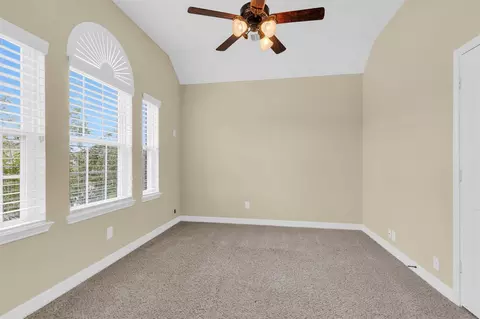 Bedroom - 25314 Pineglen Terrace Dr, Spring, TX 77389 photo 2 of 8