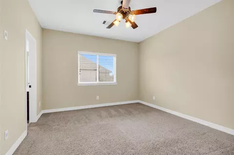 Bedroom - 25314 Pineglen Terrace Dr, Spring, TX 77389 photo 7 of 8