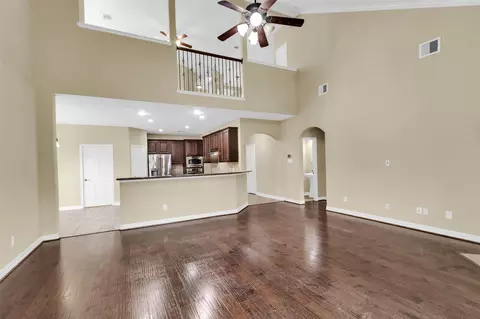 Living - 25314 Pineglen Terrace Dr, Spring, TX 77389 photo 5 of 9