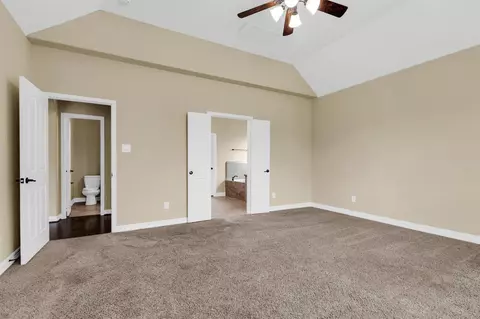 Bedroom - 25314 Pineglen Terrace Dr, Spring, TX 77389 photo 1 of 8