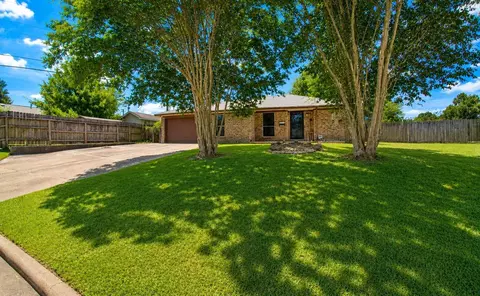 12810 Indianapolis St, Houston, TX 77015