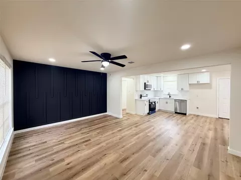 7224 Lakewood Dr, Houston, TX 77016