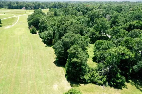 715 Charleston St, Trinity, TX 75862 photo 1