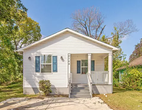 3704 Sauer St, Houston, TX 77004