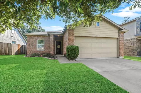 24522 Sandusky Dr, Tomball, TX 77375