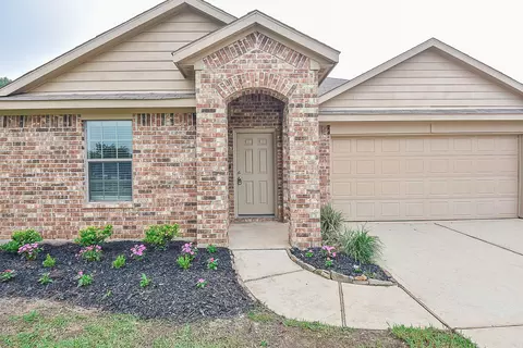 Exterior - 2203 Treasure Mountain Dr, Spring, TX 77388 photo 3 of 6