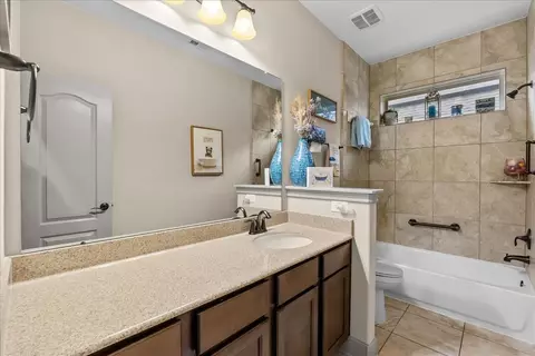 Bath - 521 E Frk, Webster, TX 77598 photo 5 of 6